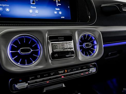 Used 2025 Mercedes-Benz G 63 AMG 4MATIC image 61