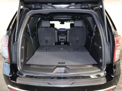 Used 2023 Chevrolet Tahoe High Country w/ Advanced Technology Package image 30