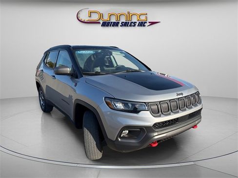 Used 2022 Jeep Compass Trailhawk w/ Trailhawk Convenience Group image 4