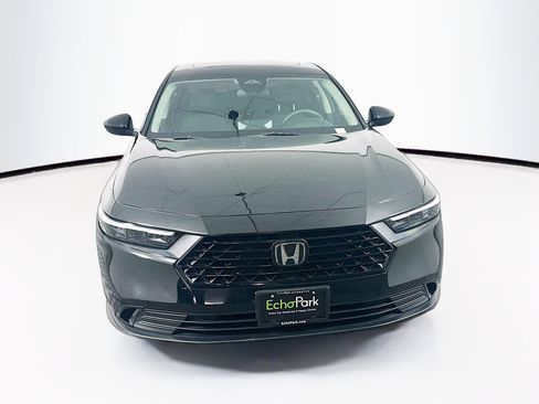 Used 2023 Honda Accord EX image 2