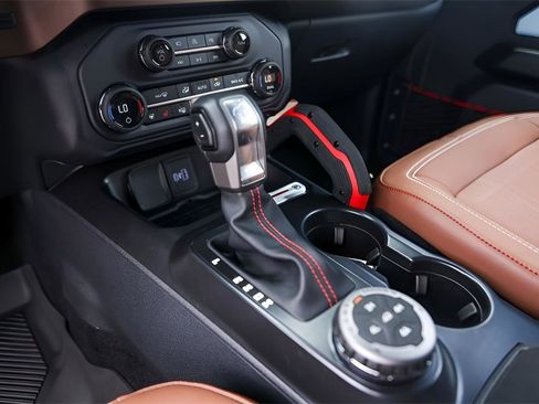 Used 2024 Ford Bronco Heritage Edition image 31