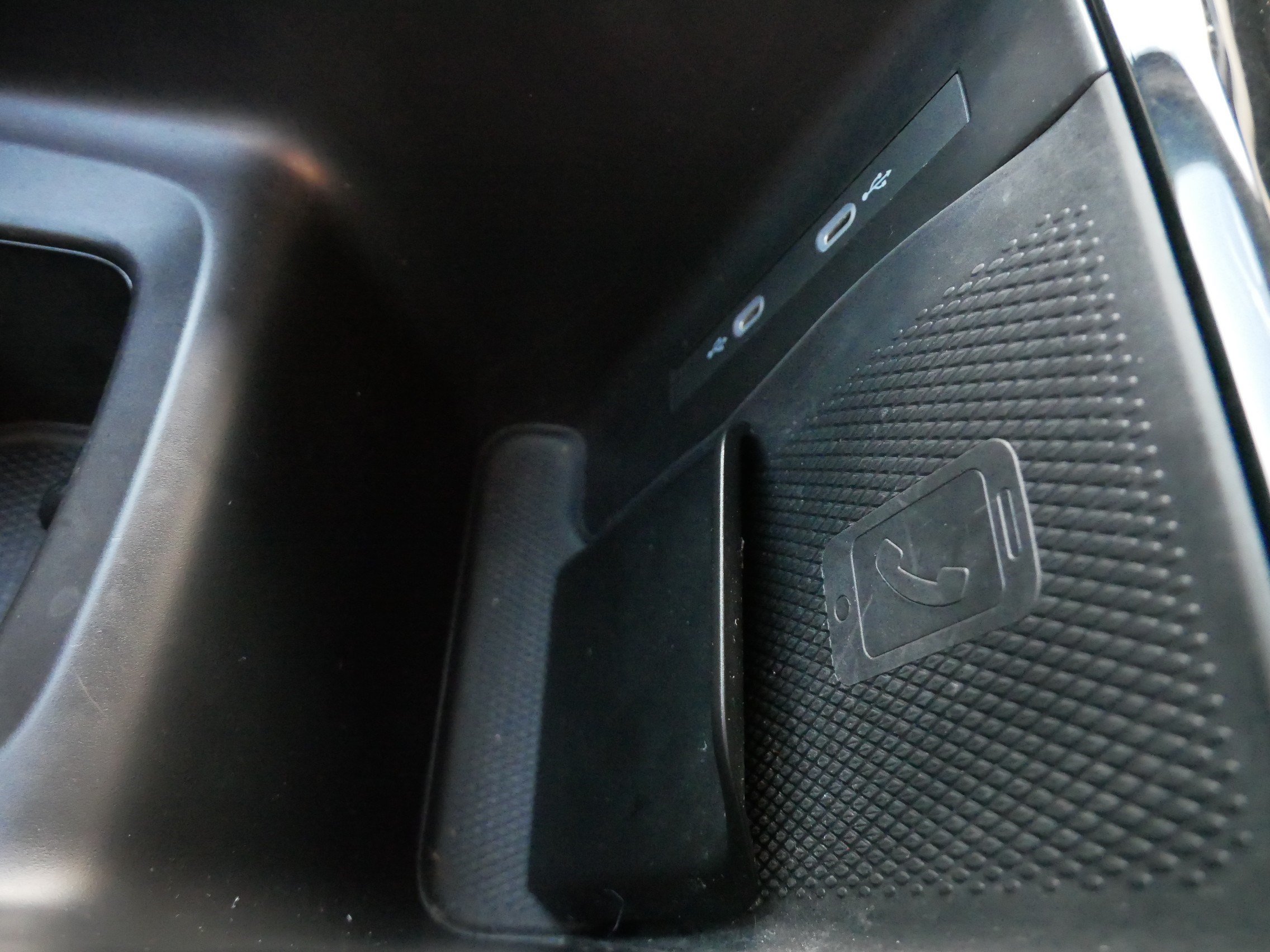 Certified 2023 Volkswagen ID.4 Pro AWD/4WD image 29