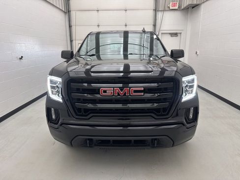 Used 2022 GMC Sierra 1500 Elevation AWD/4WD image 2