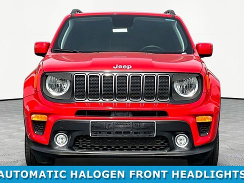 Used 2019 Jeep Renegade Latitude w/ Cold Weather Group AWD/4WD image 2
