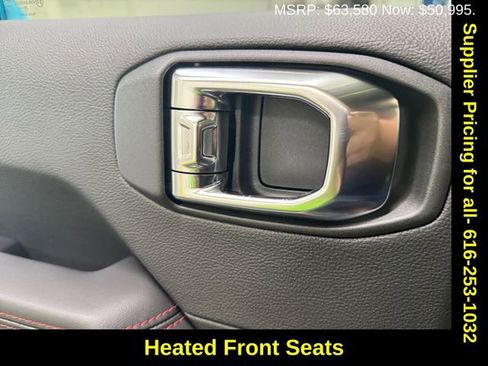 New 2025 Jeep Gladiator Rubicon w/ Safety Group image 21