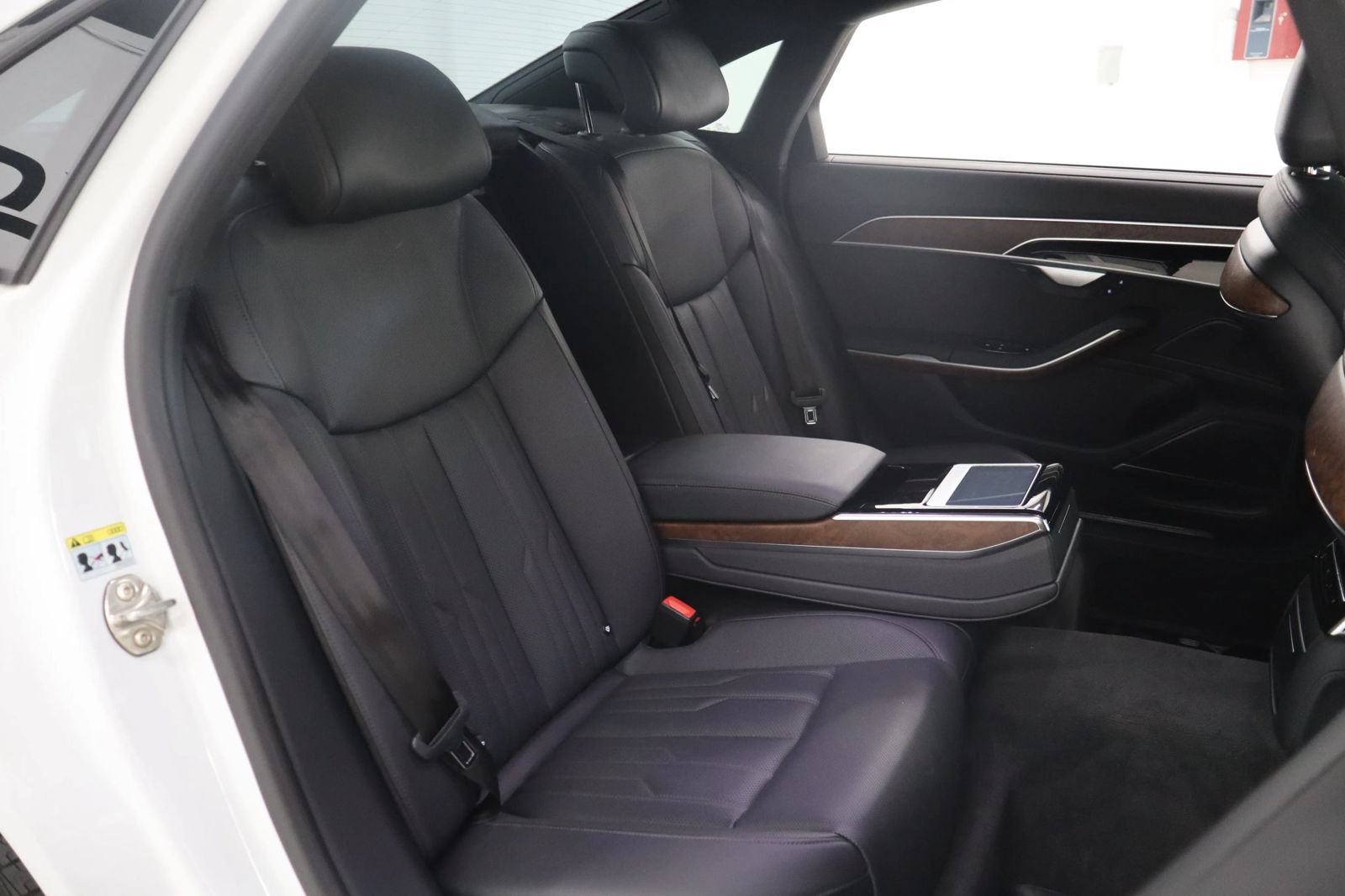 Used 2021 Audi A8 L 3.0T w/ Executive Plus Package AWD/4WD image 33