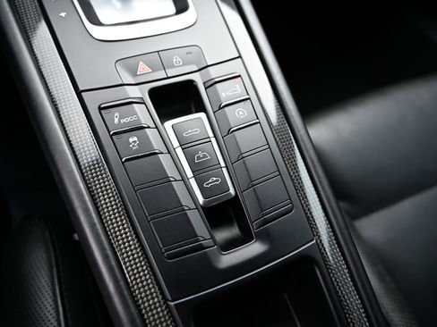 Used 2019 Porsche 911 Turbo S image 29