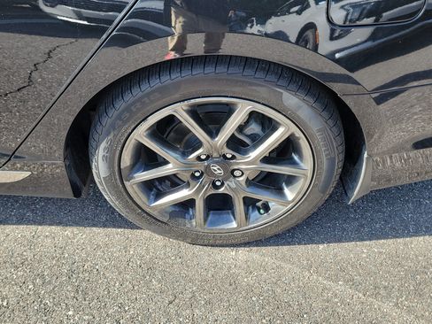 Used 2018 Hyundai Sonata Limited FWD image 39