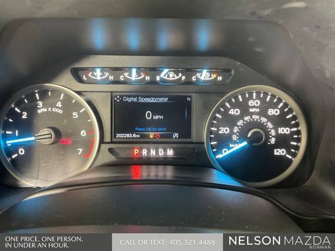 Used 2019 Ford F150 XLT w/ Equipment Group 302A Luxury AWD/4WD image 45