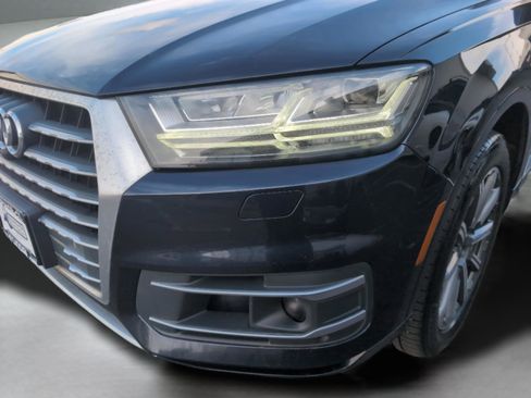Used 2017 Audi Q7 3.0T Prestige image 36