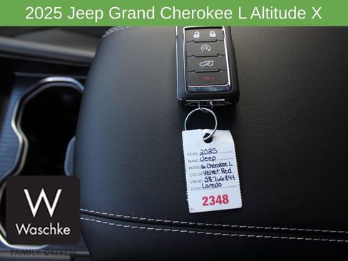 New 2025 Jeep Grand Cherokee L Altitude image 31