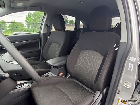 Used 2025 Mitsubishi Outlander Sport SE AWD/4WD image 21