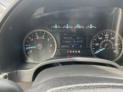 Used 2019 Ford F150 XLT w/ Equipment Group 302A Luxury AWD/4WD image 18