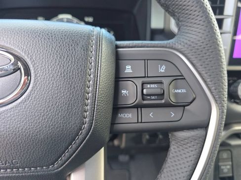 New 2026 Toyota Tundra Limited AWD/4WD image 30