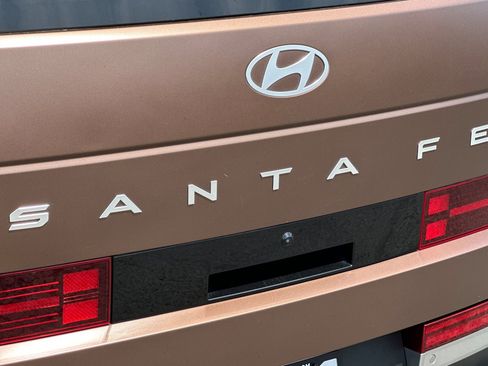Certified 2025 Hyundai Santa Fe Limited AWD/4WD image 27