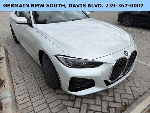Certified 2022 BMW 430i xDrive Convertible w/ M Sport Package image 3