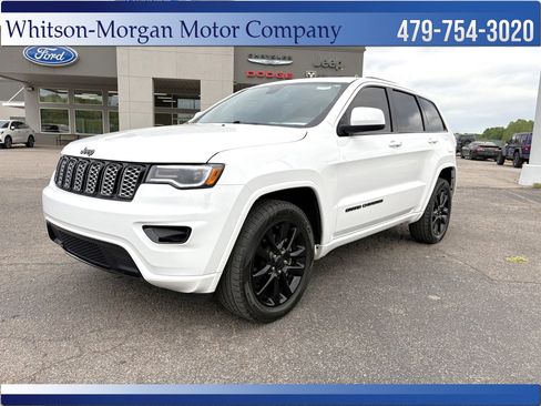 Used 2020 Jeep Grand Cherokee Altitude image 1