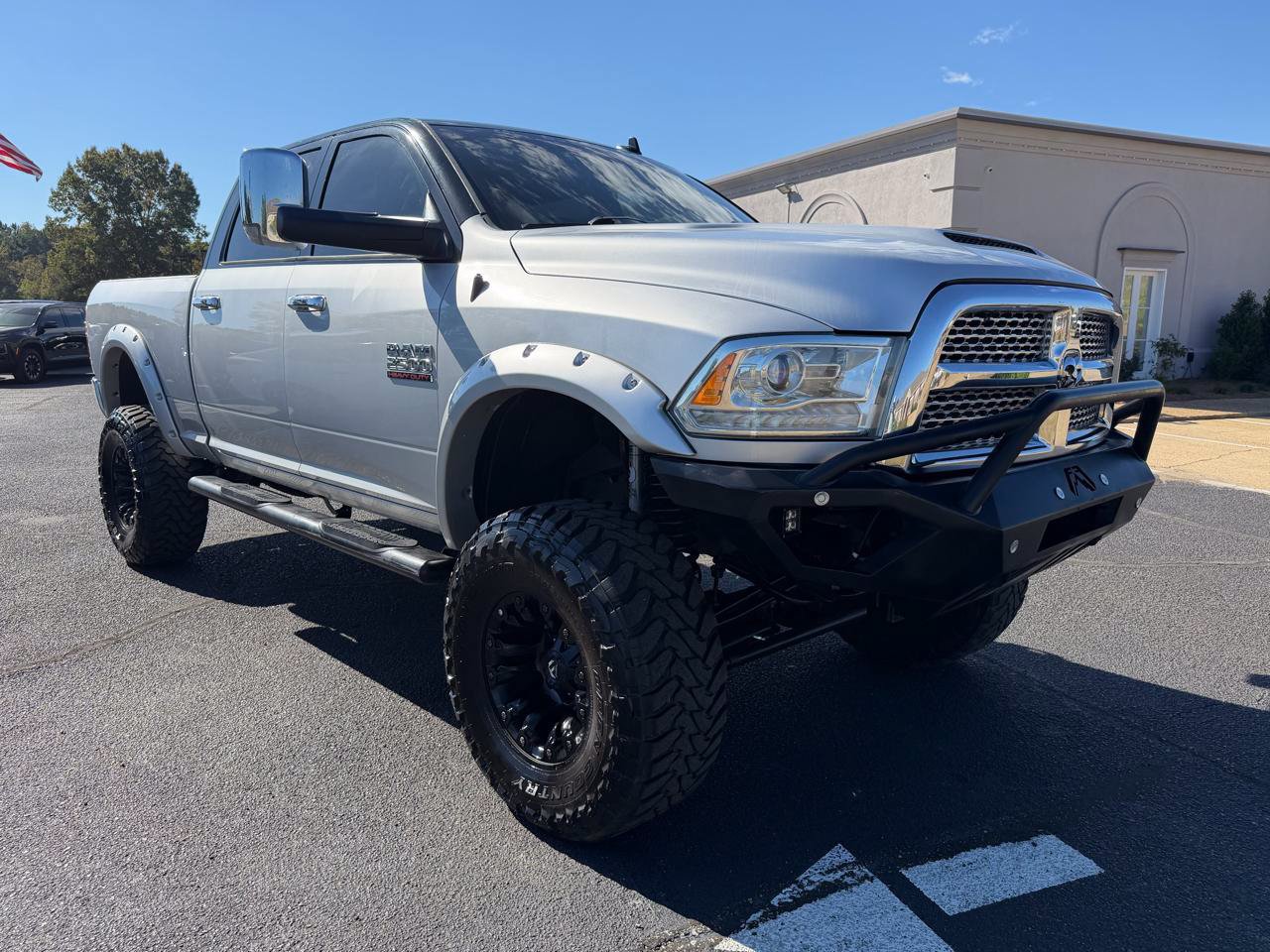 Used 2016 RAM 2500 Laramie AWD/4WD image 7
