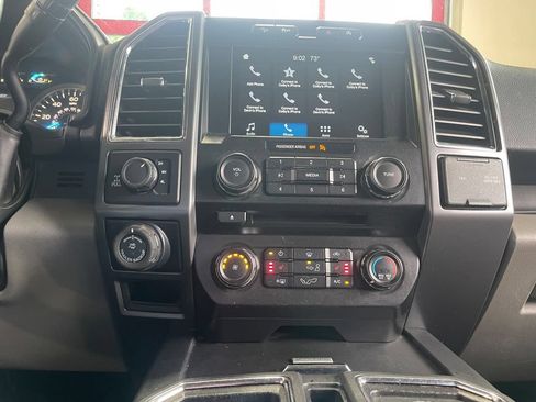 Used 2016 Ford F150 XLT w/ Equipment Group 302A Luxury AWD/4WD image 18