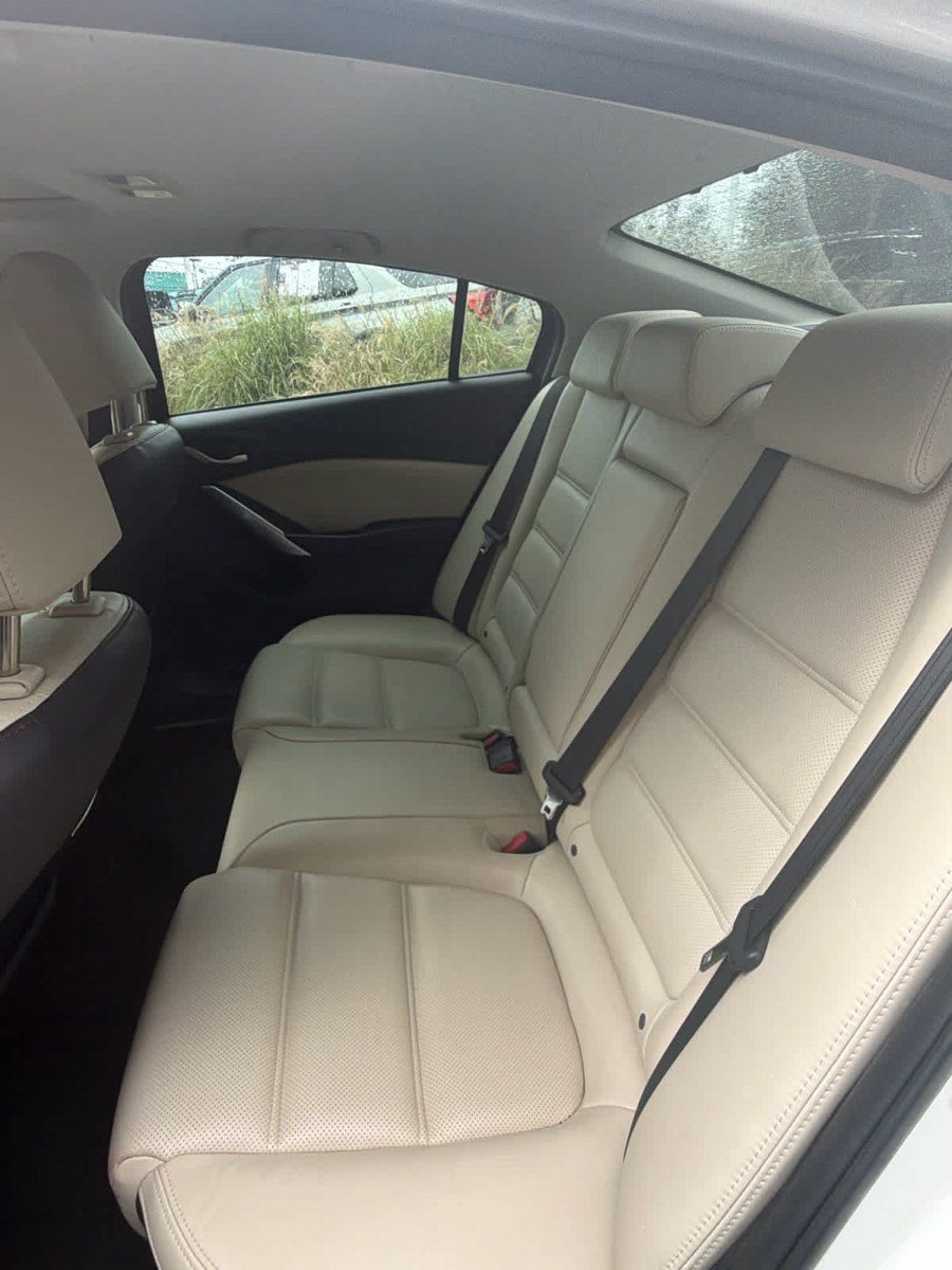 Used 2014 MAZDA MAZDA6 Grand Touring w/ GT Technology Package FWD image 29