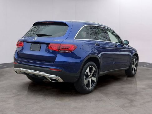 Used 2021 Mercedes-Benz GLC 300 4MATIC image 4
