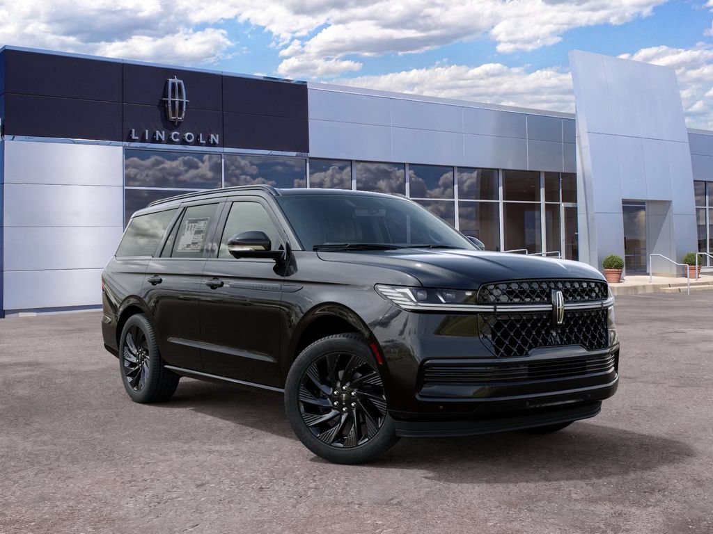 New 2027 Lincoln Navigator Reserve w/ Jet Appearance Package AWD/4WD image 4