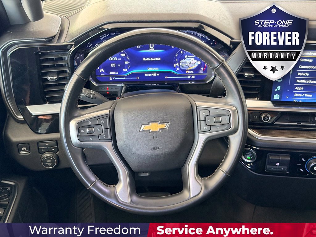 Used 2025 Chevrolet Silverado 2500 LT w/ Convenience Package AWD/4WD image 16