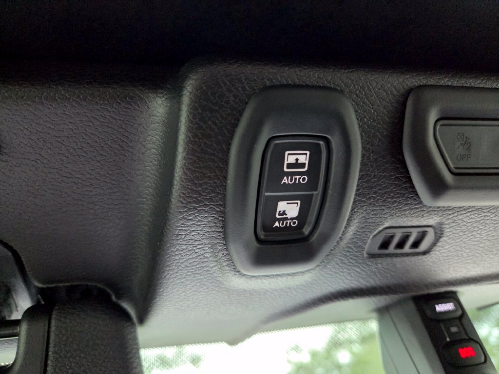 Used 2018 Jeep Wrangler Unlimited Rubicon AWD/4WD image 33