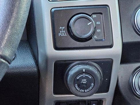 Used 2020 Ford F150 Lariat w/ Equipment Group 502A Luxury image 12