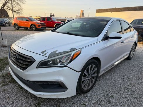 Used 2016 Hyundai Sonata Sport w/ Option Group 02 image 11