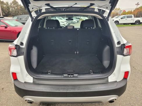 Certified 2022 Ford Escape SE w/ Convenience Package image 8