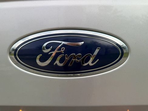 Used 2016 Ford F150 Lariat w/ Equipment Group 501A Mid AWD/4WD image 34