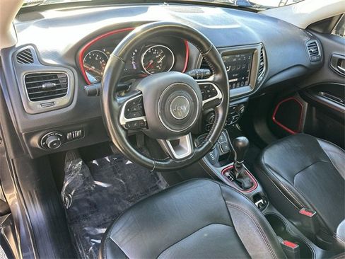 Used 2019 Jeep Compass Trailhawk w/ Leather Interior Group image 9