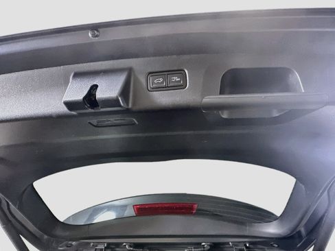 Used 2025 Kia Telluride S FWD image 32