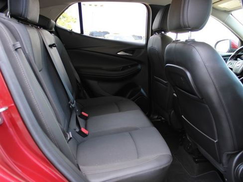 Used 2022 Buick Encore GX Select FWD image 22
