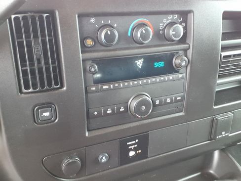 Used 2024 Chevrolet Express 2500 w/ Driver Convenience Package RWD image 14