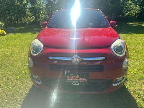 Used 2018 FIAT 500X Lounge FWD image 2