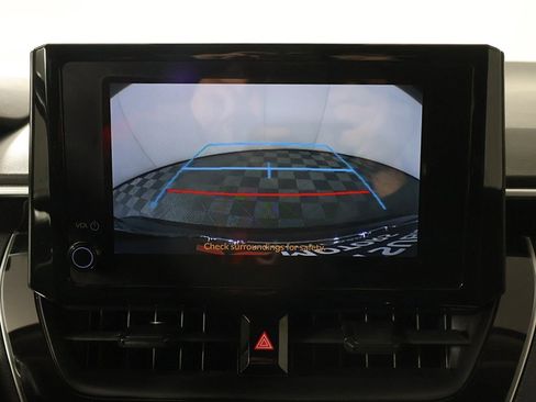 Used 2023 Toyota Corolla LE image 37