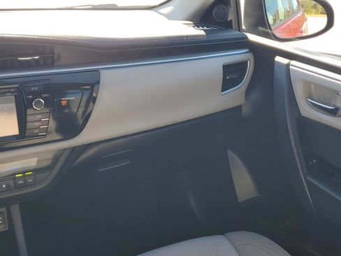 Used 2016 Toyota Corolla LE image 26