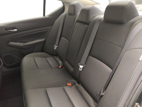 Used 2019 Nissan Altima 2.5 SV image 18