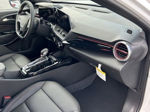 New 2026 Chevrolet Trax RS w/ Driver Confidence Package image 13