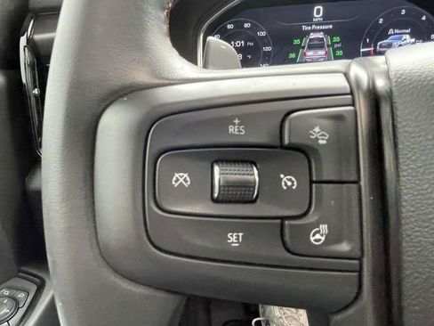 Used 2024 GMC Sierra 1500 AT4 w/ AT4 Preferred Package AWD/4WD image 26