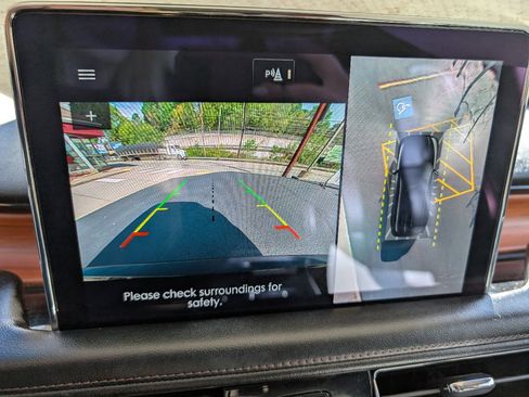 Used 2020 Lincoln Aviator Reserve w/ Equipment Group 201A image 19