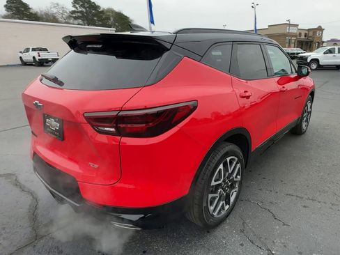 Used 2023 Chevrolet Blazer RS w/ Driver Confidence II Package FWD image 8