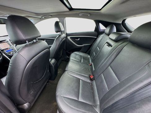 Used 2013 Hyundai Elantra GT w/ Tech Pkg image 16