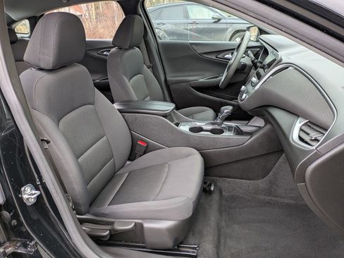 Used 2023 Chevrolet Malibu LT image 20