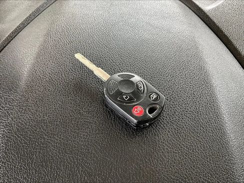 Used 2016 Ford Transit Connect XL FWD image 30