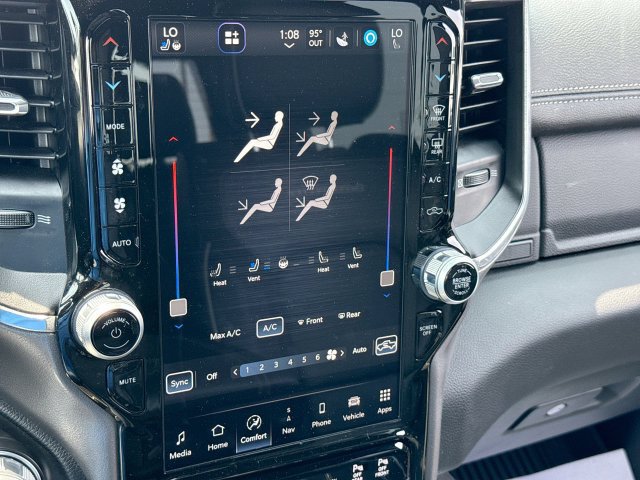 Used 2023 RAM 1500 Laramie AWD/4WD image 19
