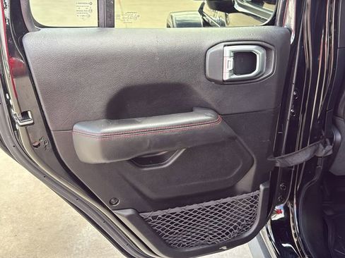 Used 2020 Jeep Wrangler Unlimited Rubicon image 16