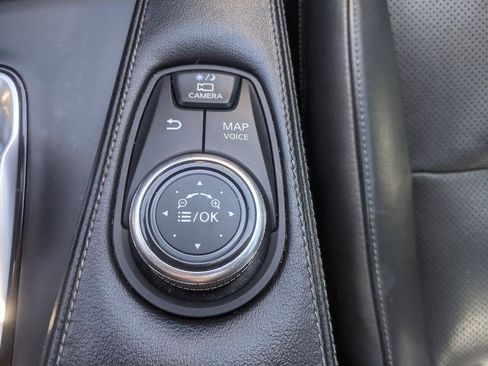 Used 2019 INFINITI QX50 Essential w/ Premium Heat Package FWD image 14